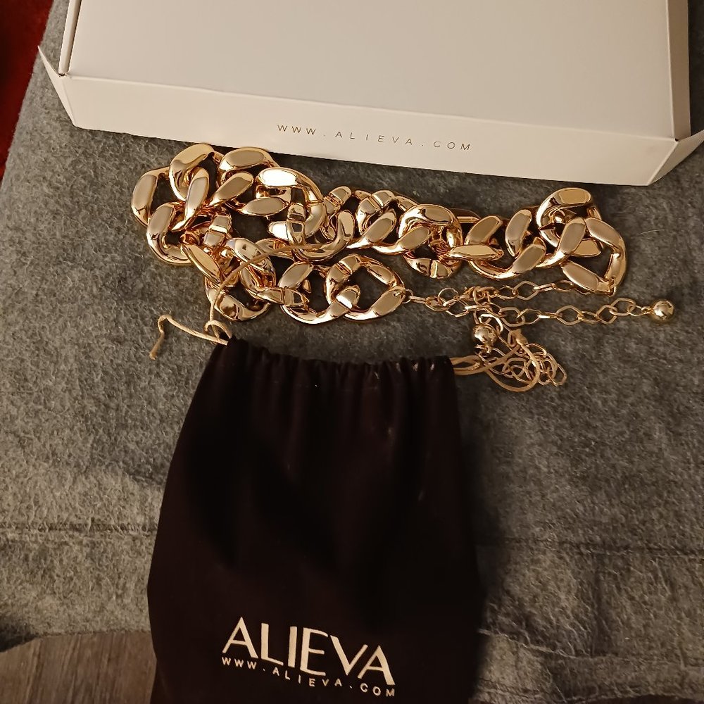 TONIA CHAIN BELT (GOLD)